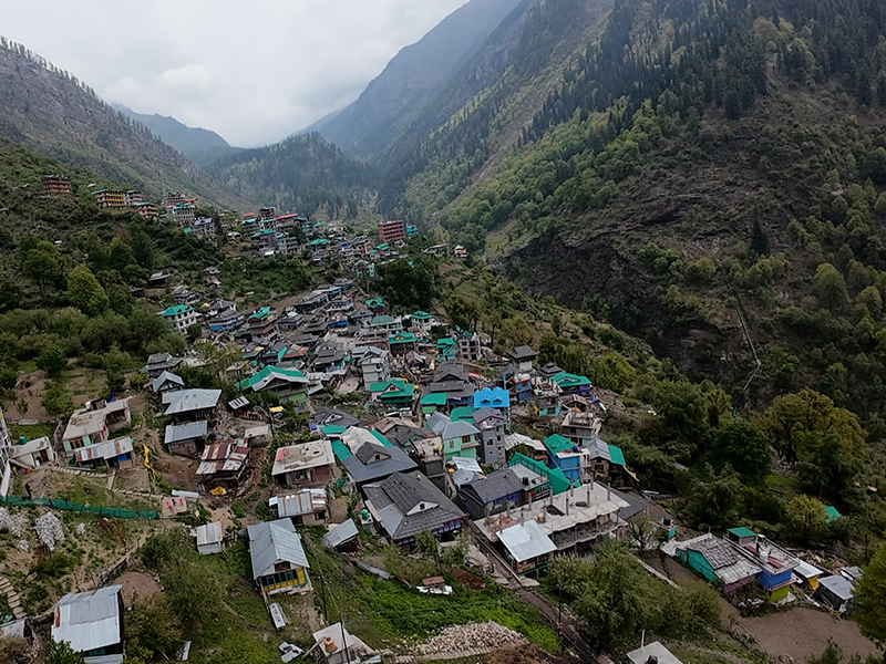 Tosh Village 